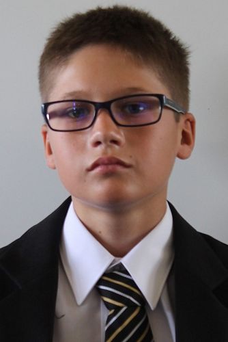 Junior oak recipient, Riley Jones