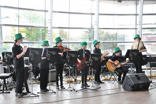 Irish band at the Art Gallery
