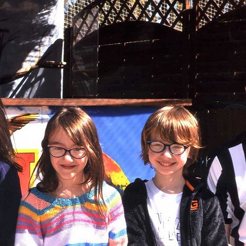 Rachel, Ziva and Gabriel and Fr Tony Curtis