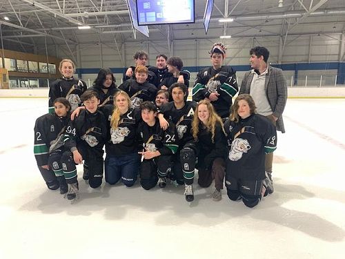 BHS Ice Hockey Team 2022