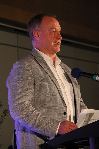 Chancellor Steve Smith