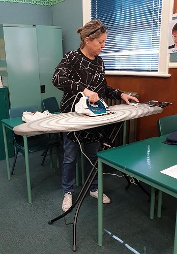 Helper at Sewing Bee - Lisa Gestro