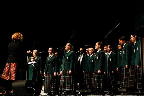 Aurora Voices at the Burnside Voices concert