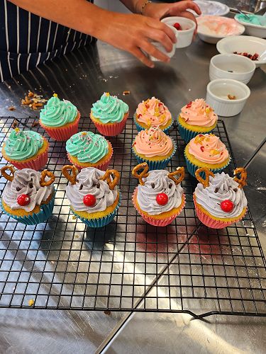 Cupcake creations at Year 10 Activity Day