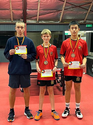 B Grade Boys Singles: 1st - Jayden Forshaw and 3rd - Hanson Yang 