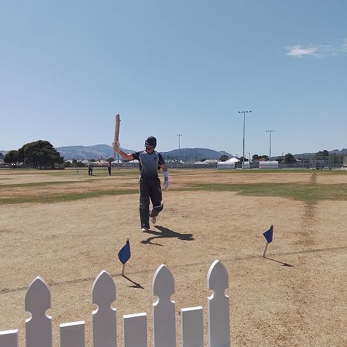 Jack Soal returning to the pavilion  after scoring his first Century at 1st XI level (114), as he acknowledges players at the DEN last Saturday.