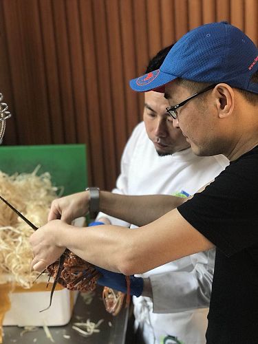 Chef Li and Joe Zhong