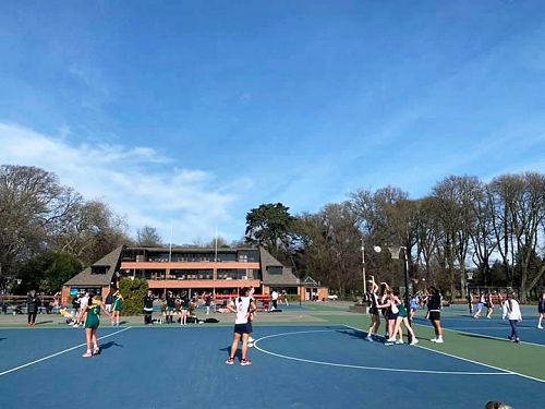 CGHS Year 10 A Netball team in action