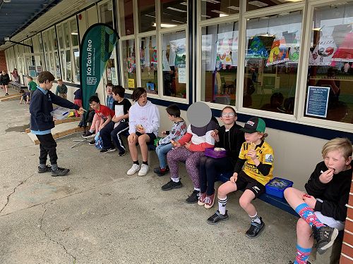 Lunchtime at Deaf hub