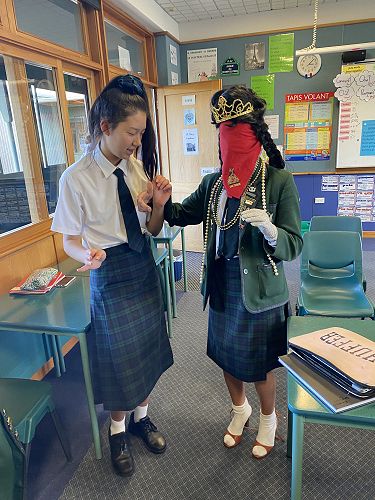 Grace Dong obviously had to use formal language with Grace Hill (in disguise)