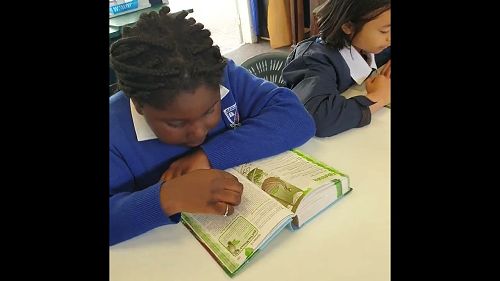 Video: Worship Bible reading white table