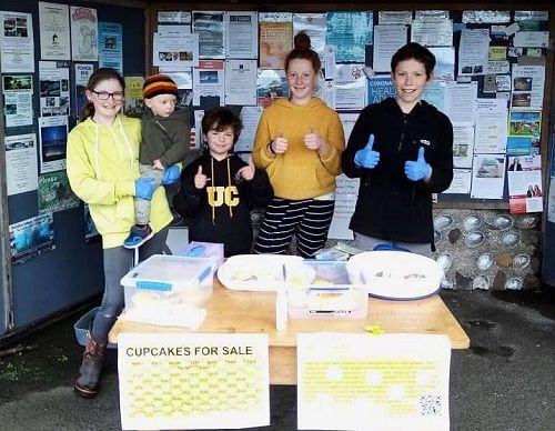  Halfmoon Bay NZSL learners raising money for Hearing Dogs NZ.