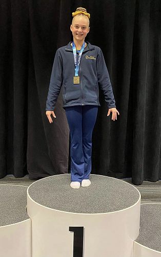 Molly Ballard (Year 11)