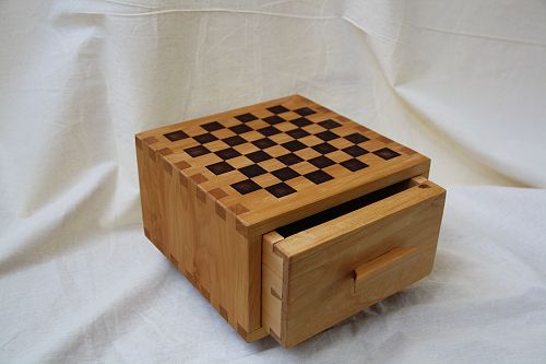 Materials Technology and Product Design