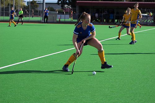 Bridgette looking to pass to her strikers