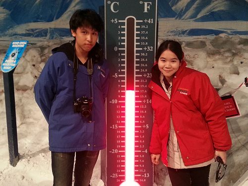 Meejung and Tin looked cool in the minus 8 freezing cold storm room | Chch Antarctic Centre
