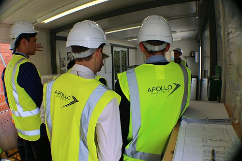 Hamish Johnston from Apollo giving the boys their safety instructions before a site access.