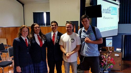 Hope Thomsen, Ashleigh Tipene, Kyle Williams-Simeon and Isaiah Bell with Jonny Shannon.