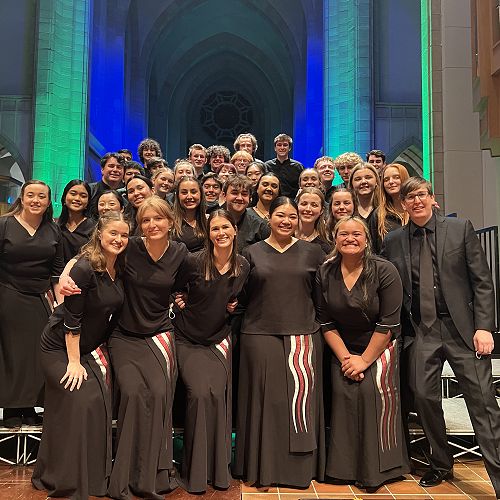 Riley Rolton and choir