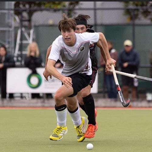 Javahn Jones playing for New Zealand Pasifika Hockey