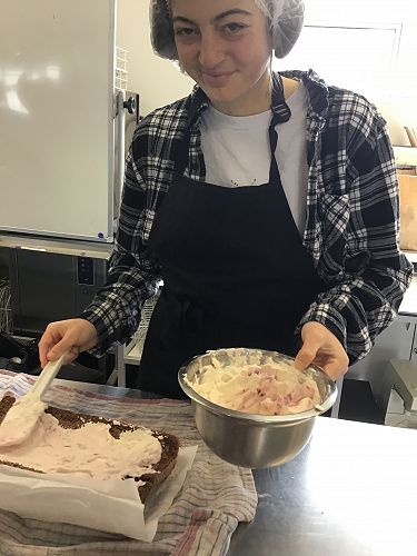 Amber-Rose sponge roll