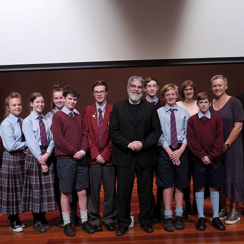 Students meet Papal astronomer 