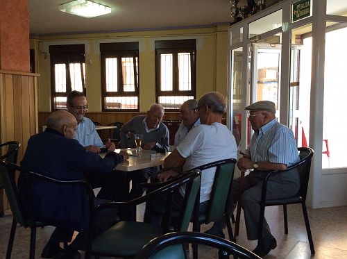 Day 14 Game night for local men in Villar de Mazarife