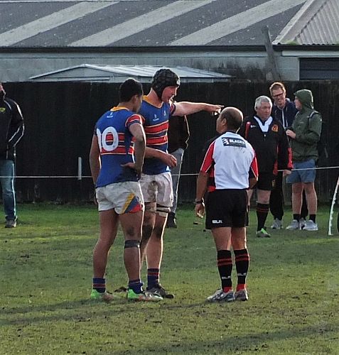 STC boys questioning ref