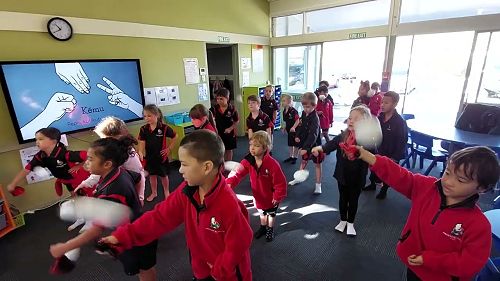 Video: Room 1 - e rere taku poi