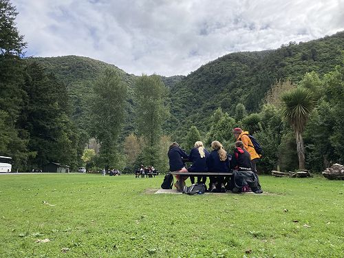 10ROAR - Writing our gratitude letters