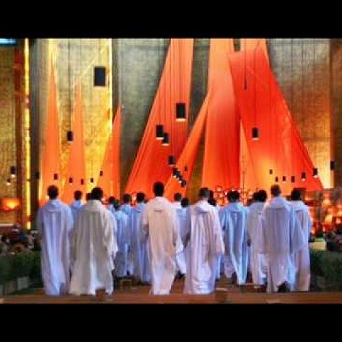 Video: Taizé - Nada te turbe