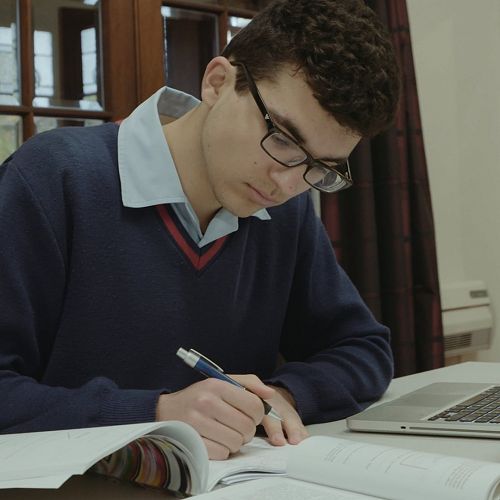 Video: Benefits of online learning