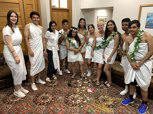Toga Party, 19/2/20