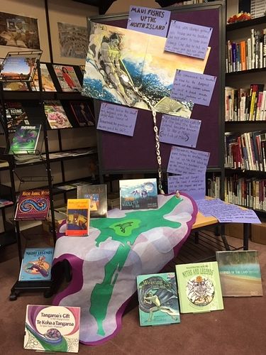 Book Week Maui Display