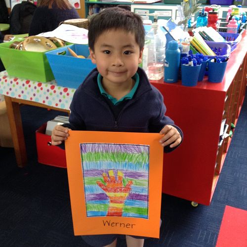 Werner hand shows many of the hot colours. Wow Werner...we love your 3 star colouring!