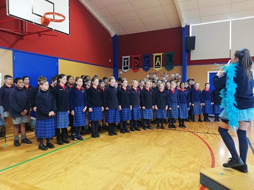 Konini - Closer to Me