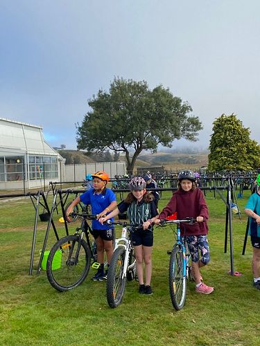 Ruby Tilyard waiting to be tagged in to begin the bike leg of the course