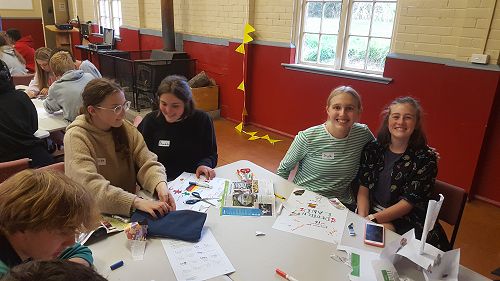 Skyla Murray, Isabelle Lindsey, Juliette McDonald and Charlotte Milne making posters