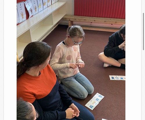 Emily-Maree using NZSL