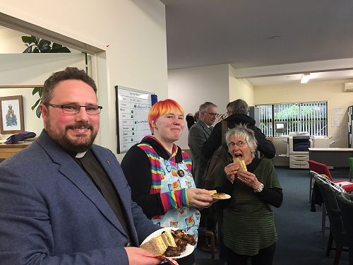 Rev’d John Graveston, Diana Abercrombie and Dot Muir (and sandwich!), Dio Council