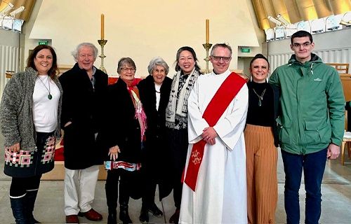 Andrew, Yvette and their extended family