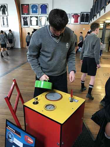 Science Roadshow 2020