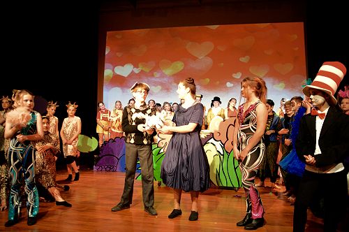 Horton and Gertrude with the Elephant Bird