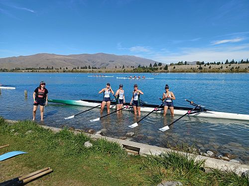 Thumbs up! Under 17 Quad qualifying for the A Final