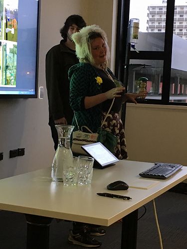 Dragon's Den 2017: Peka Peka Bird Feeding Platform