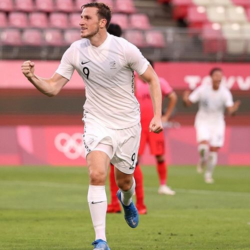 Chris Wood scoops two awards