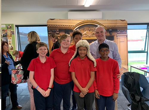 Rt Honourable Trevor Mallard visited us at Wharenui School.