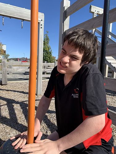 Bright sun on Jayden! Lucky we put our sunblock on. 