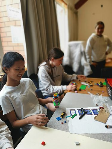 Dewi Briggs, Niamh Farrell & Addison Richardson
