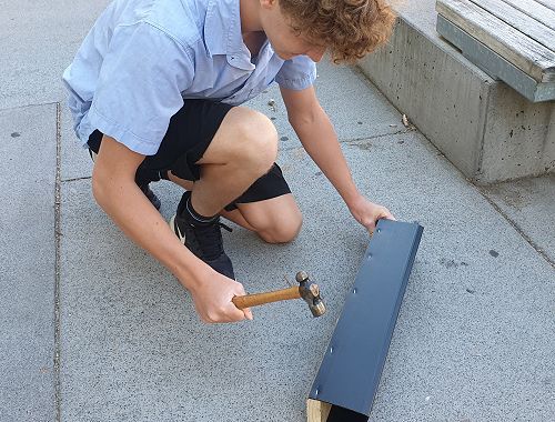 Cohen Andrew (Y9 Wairere) constructs his tracking tunnel.